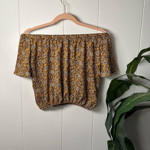 Love First Boho Off the Shoulder Mustard Crop Top, Size Small - Picture 6 of 16